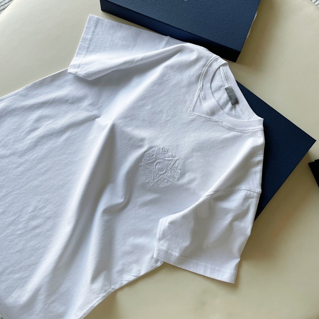 Unbranded DR Star Model Embroidered Short Sleeve (White) - Image 4