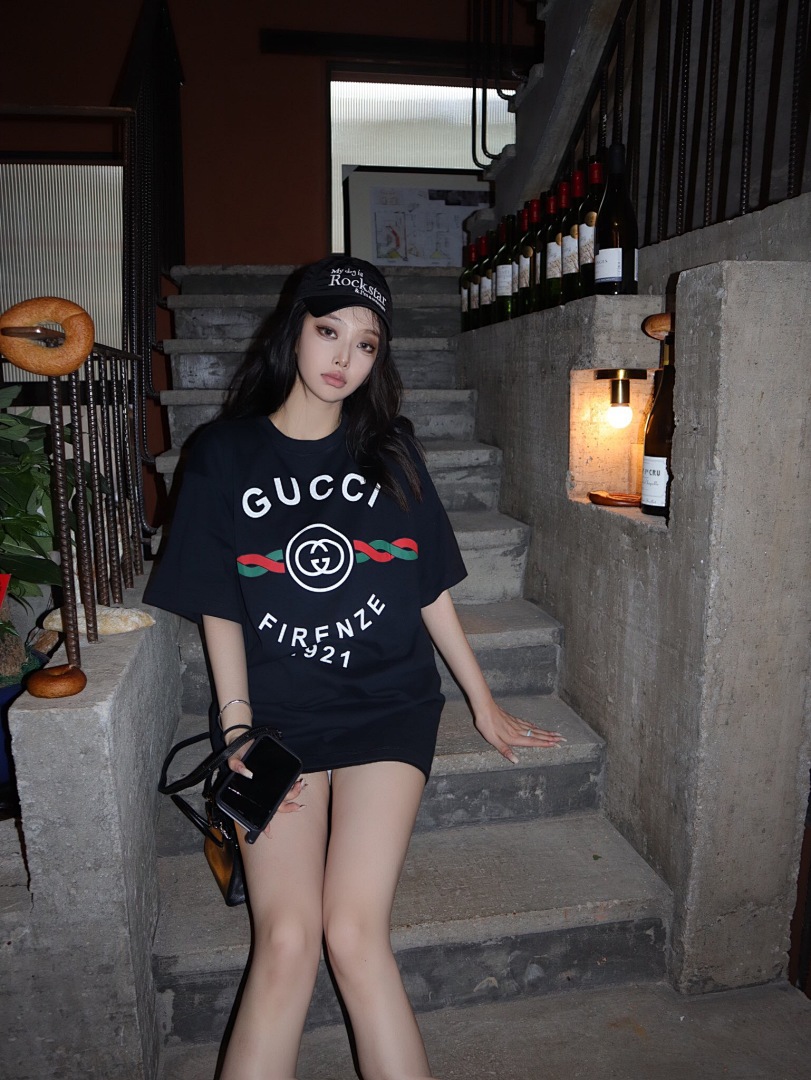 Gucci Linen Floral Print Short Sleeve (Black) - Image 17