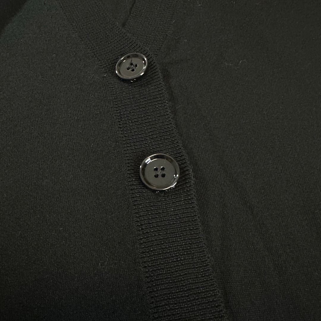 Burberry Solid V Collar Single Buckle (Women) - Image 10
