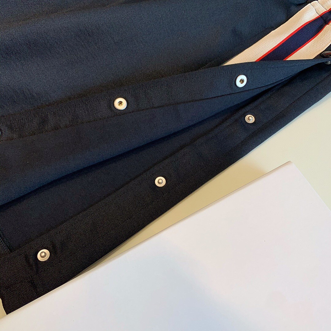 Gucci Strap Short - Image 14