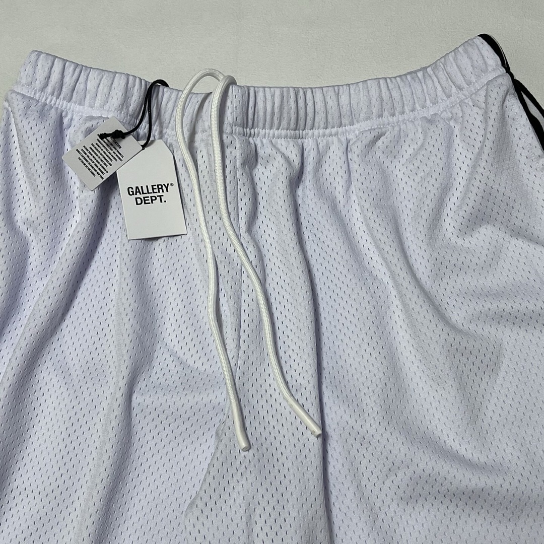 Unbranded Short (White) - Image 5