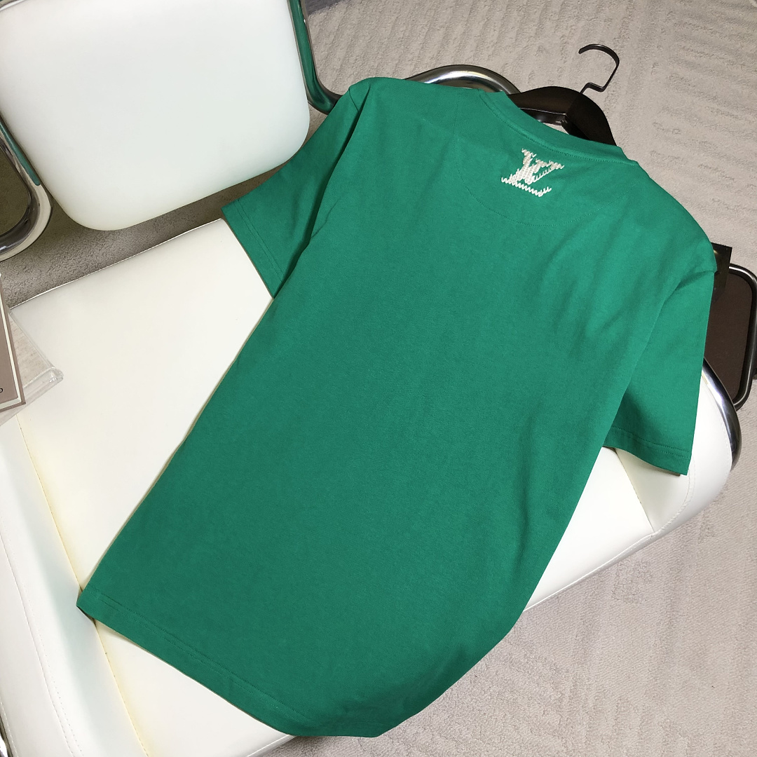 Unbranded Fleece Embroidered T (Green) - Image 4
