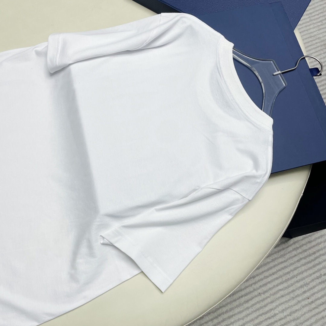 Unbranded Embroidered T - Image 9