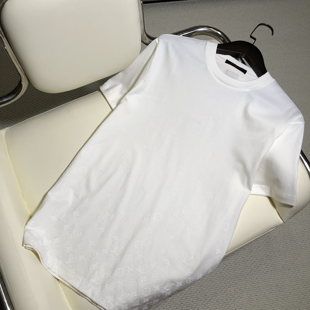 Unbranded Velvet Triple Floral T (White) - Image 4