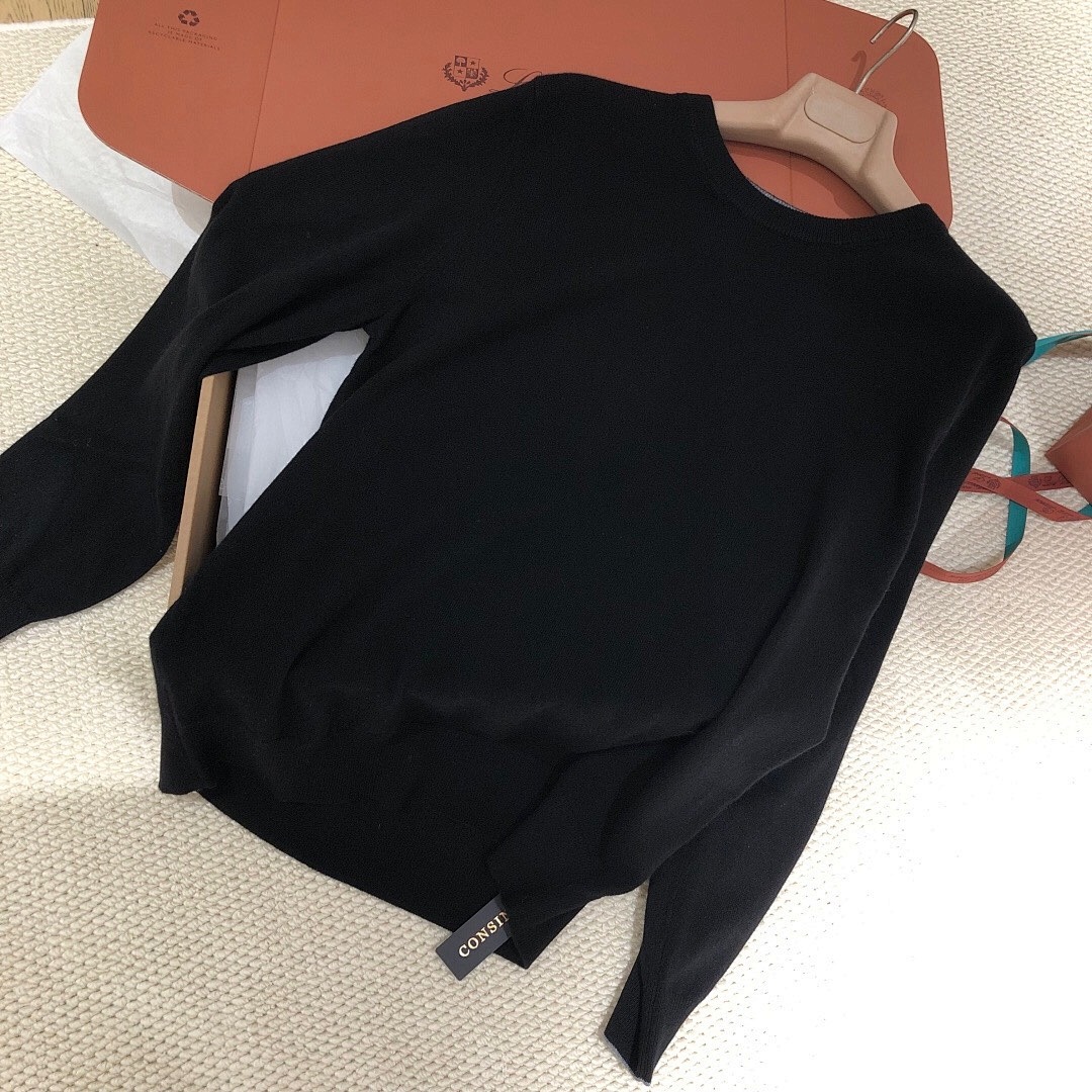 Unbranded Mountain Velvet Fleece (Black) - Image 3