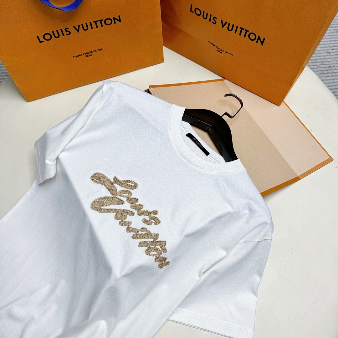 Unbranded Grass Short Sleeve (White) - Image 3