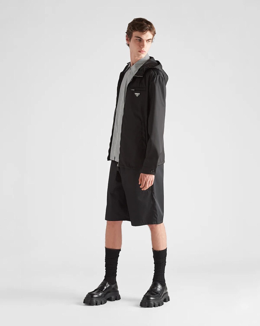 Unbranded Black Triple Label - Image 11