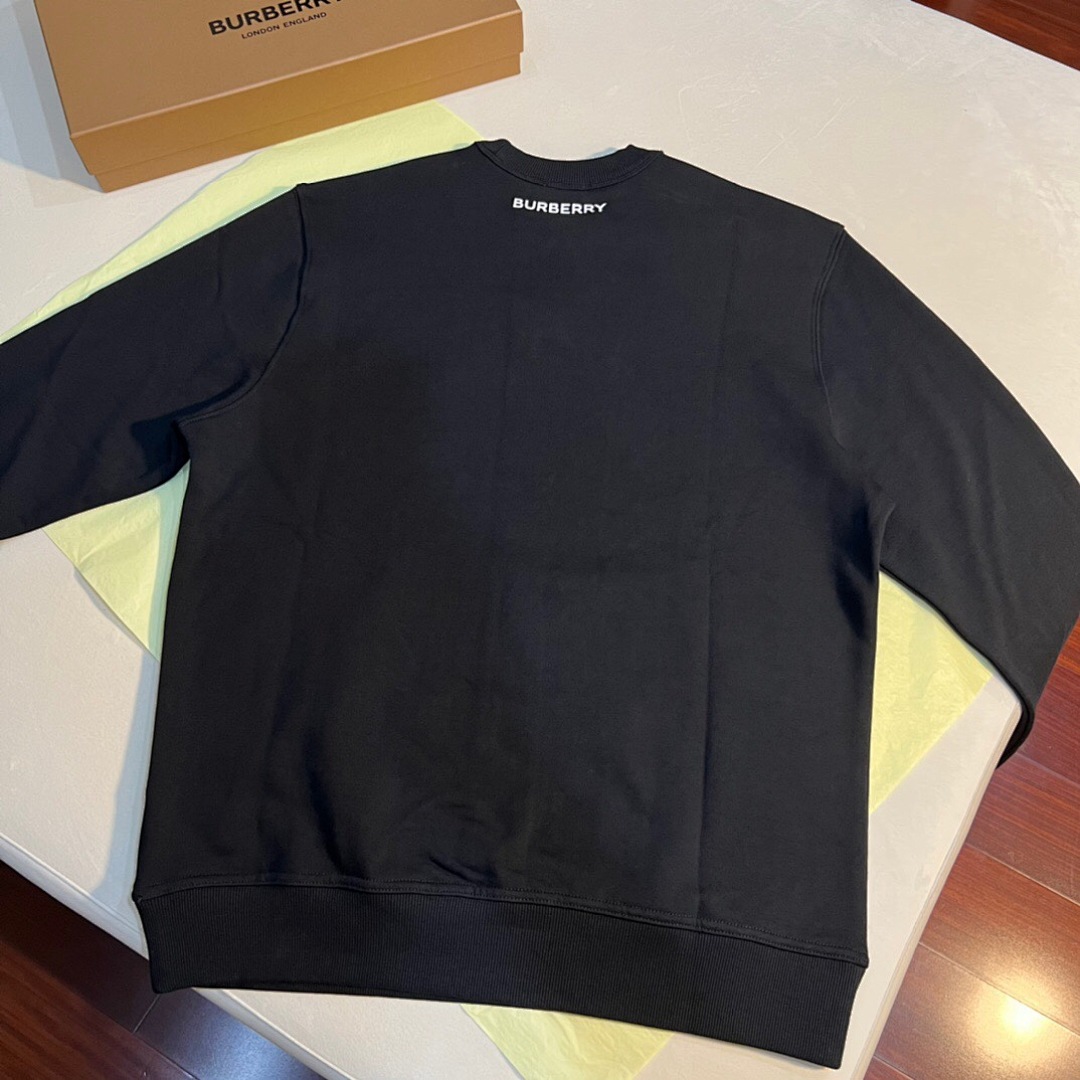 Burberry Small Print Collar - Image 10