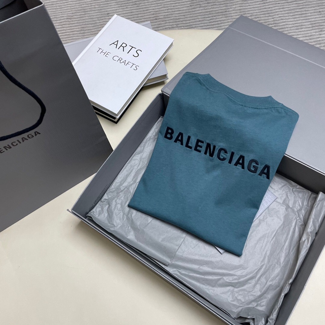 Balenciaga Embroidered (Blue) - Image 3