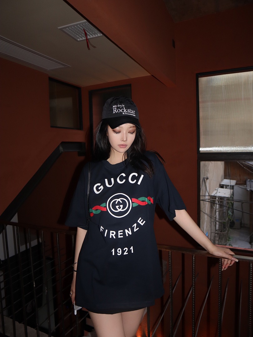 Gucci Linen Floral Print Short Sleeve (Black) - Image 15