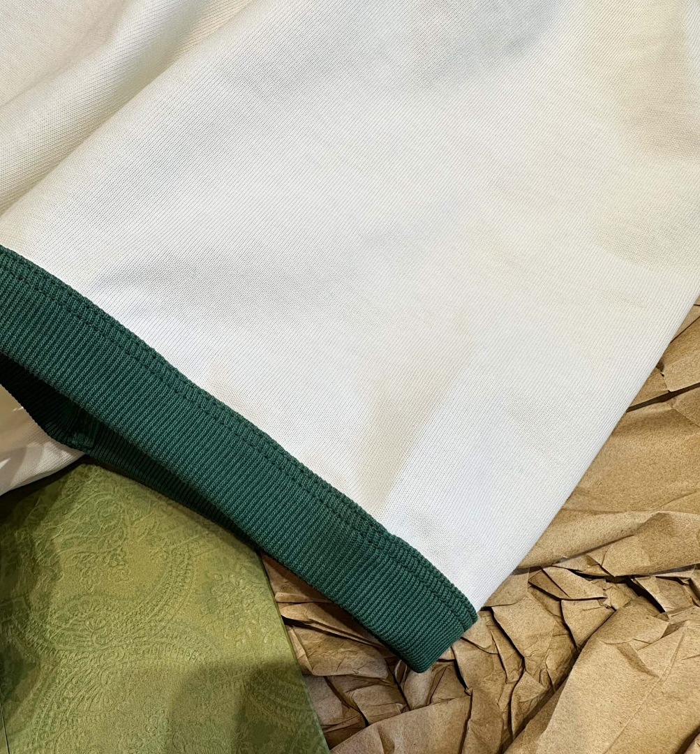 Gucci GG Buckle Embroidered Short Sleeve (White) - Image 6