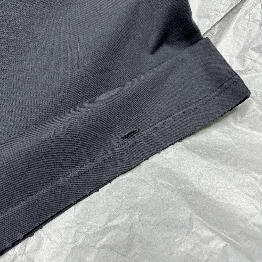 Balenciaga Print Short Sleeve - Image 10