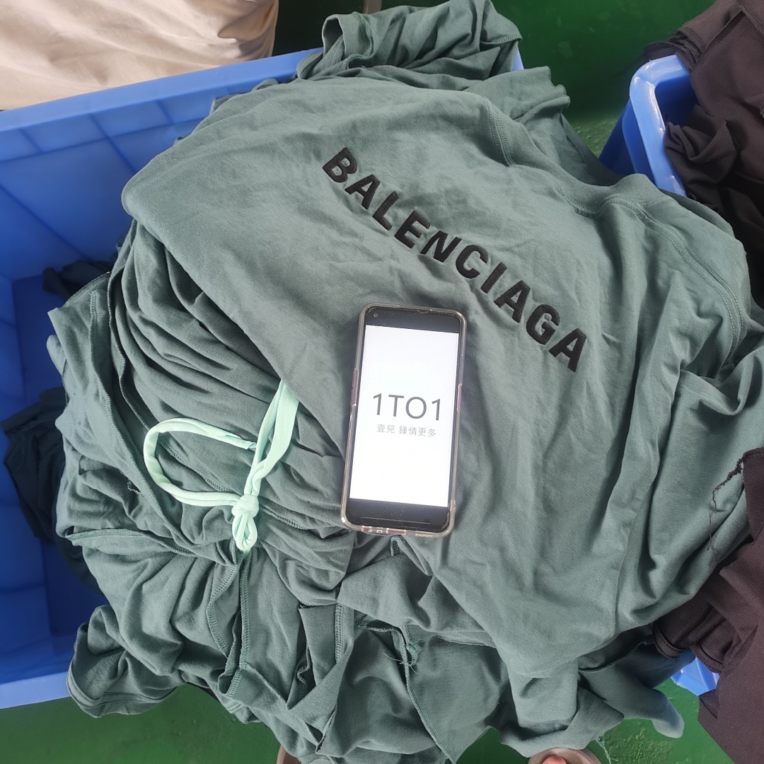 Unbranded Production - Image 104