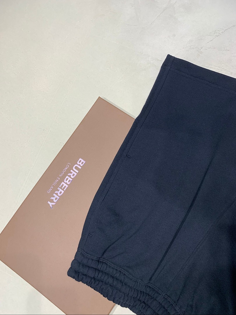 Burberry EKD Floral Short - Image 8