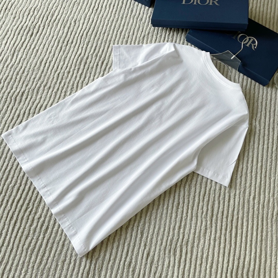 Unbranded CD Embroidered Short Sleeve - Image 5