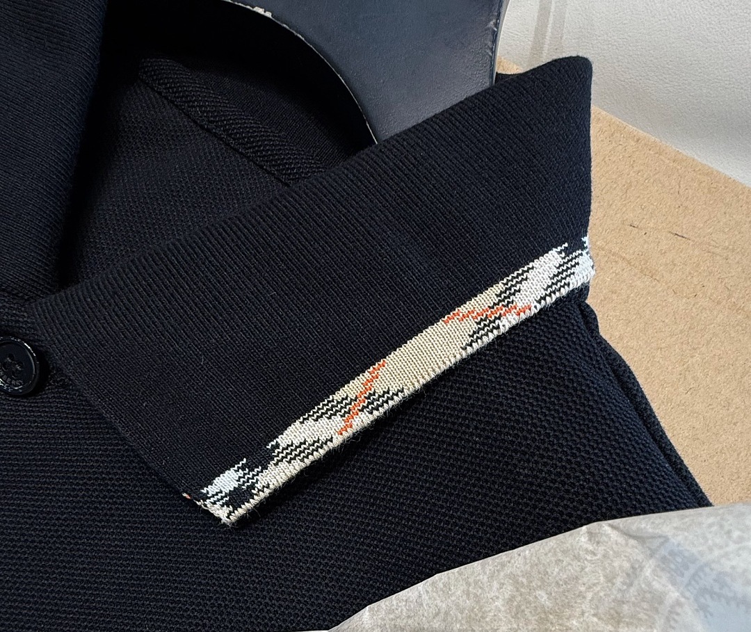 Burberry Plaid POLO - Image 9