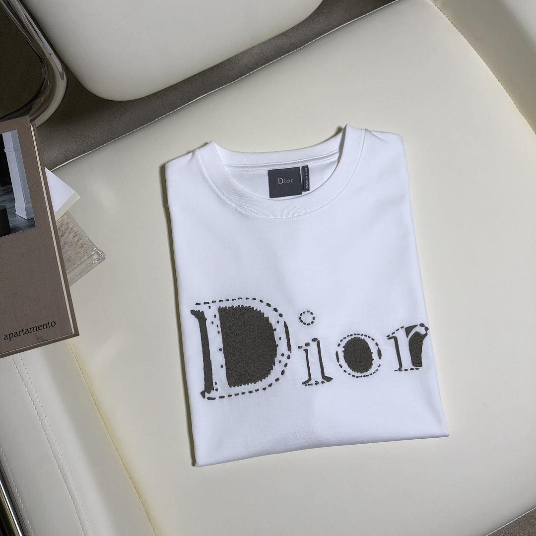 Unbranded Dr Big Embroidered T (White) - Image 12