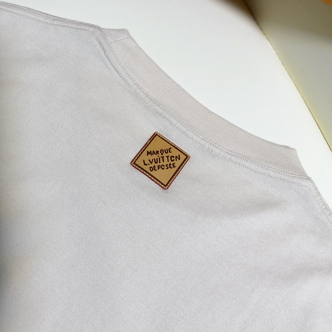 Unbranded M Embroidered Short Sleeve - Image 10