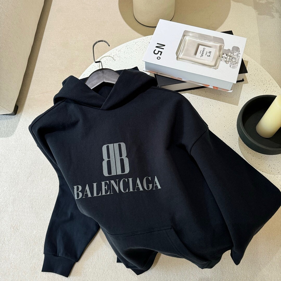 Balenciaga BB Print - Image 4