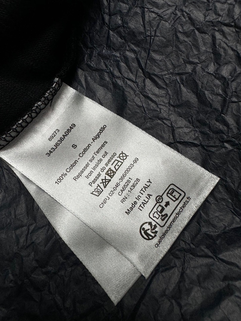 Unbranded Dr Small Print Short Sleeve (Black) - Image 12