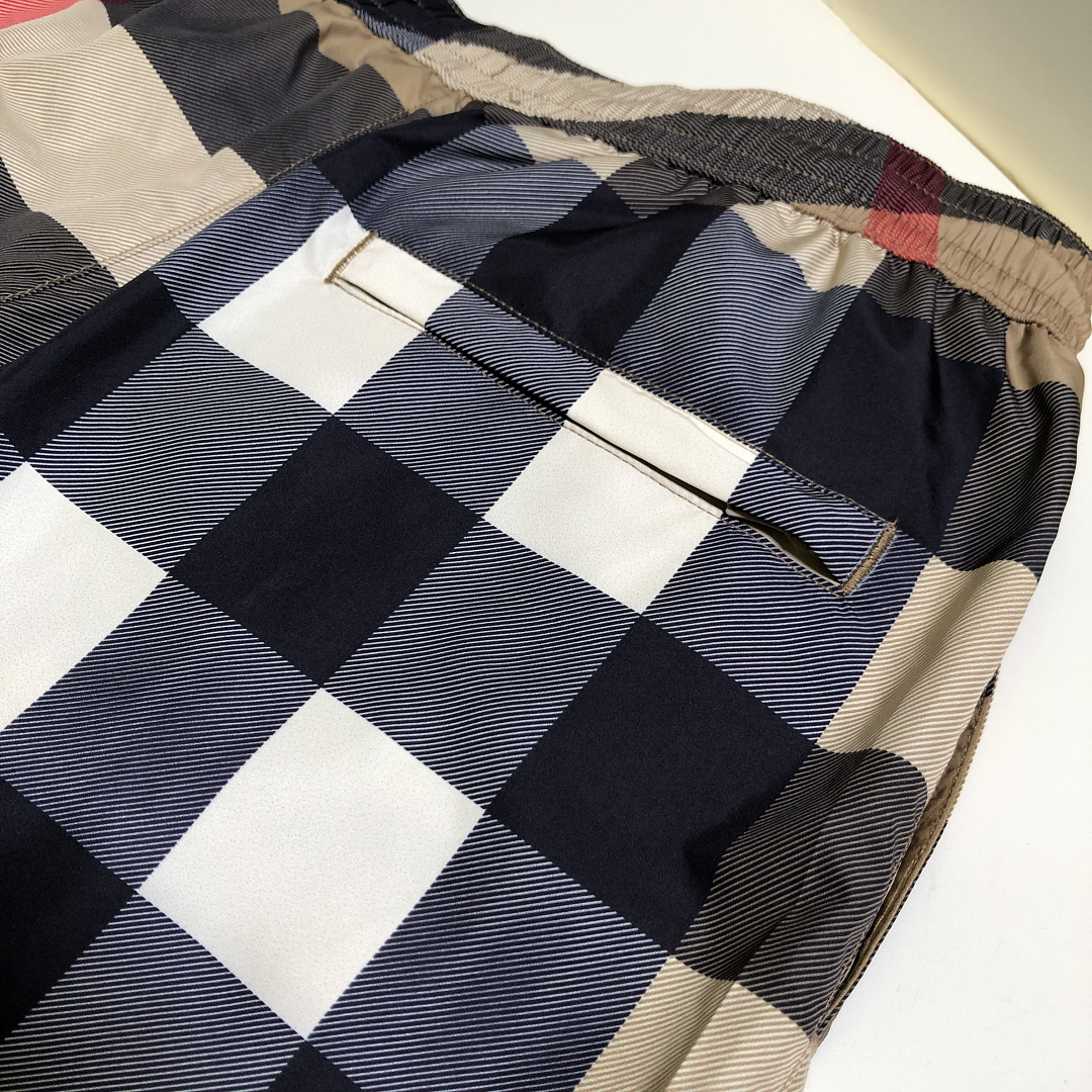 Burberry Striped Short - Image 11