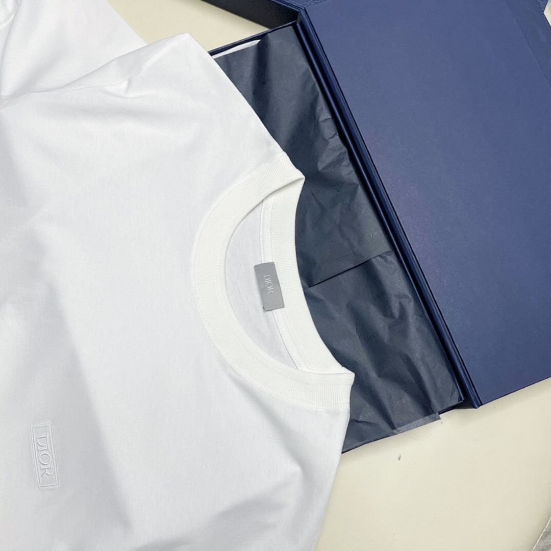 Unbranded Embroidered T - Image 8