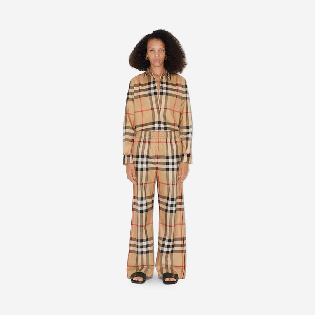 Burberry R Plaid Cotton (Women) - Image 11