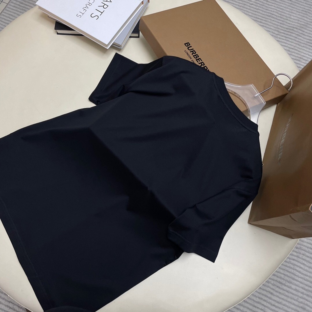 Burberry BR Floral Short Sleeve - Image 4