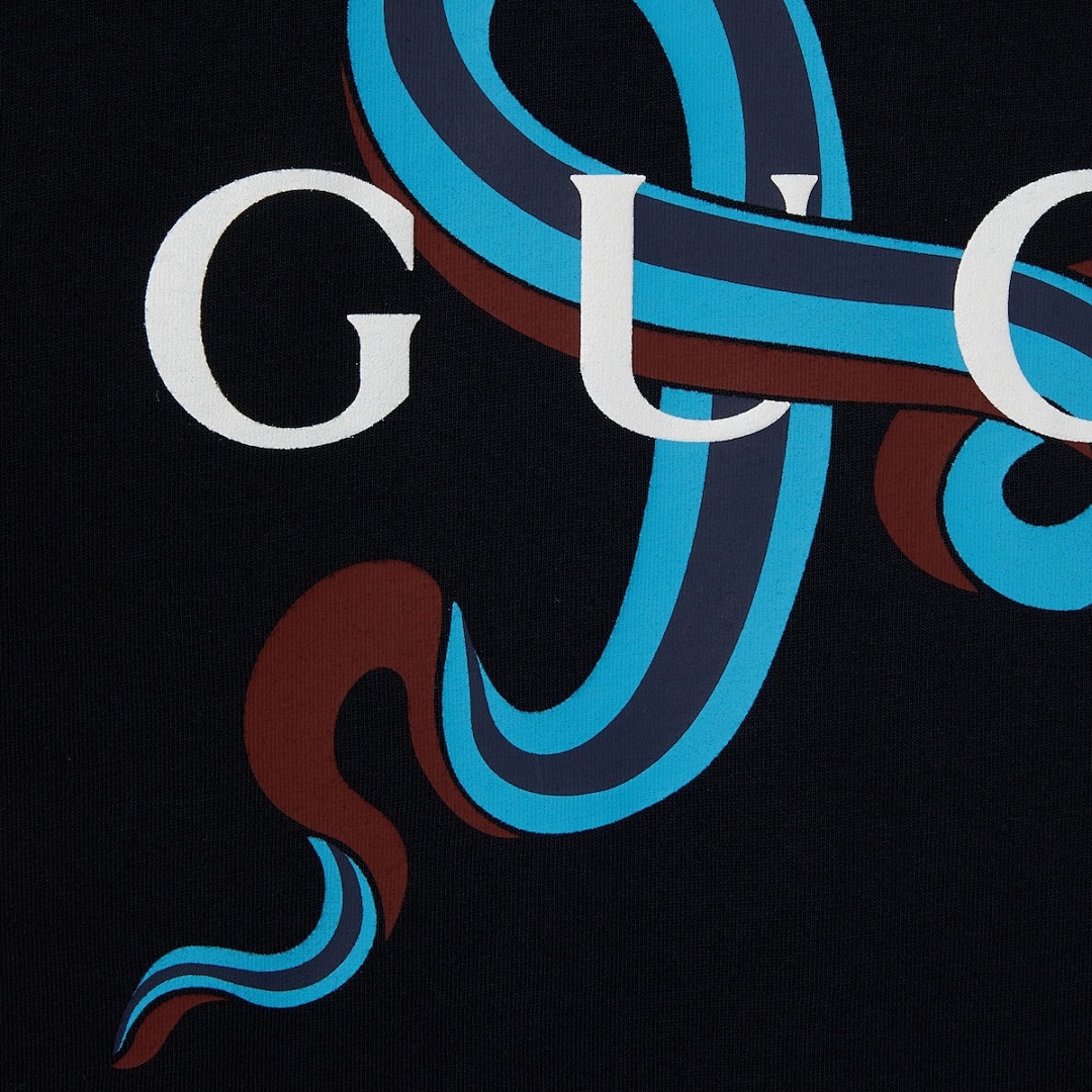 Gucci Limited Exclusive T - Image 2