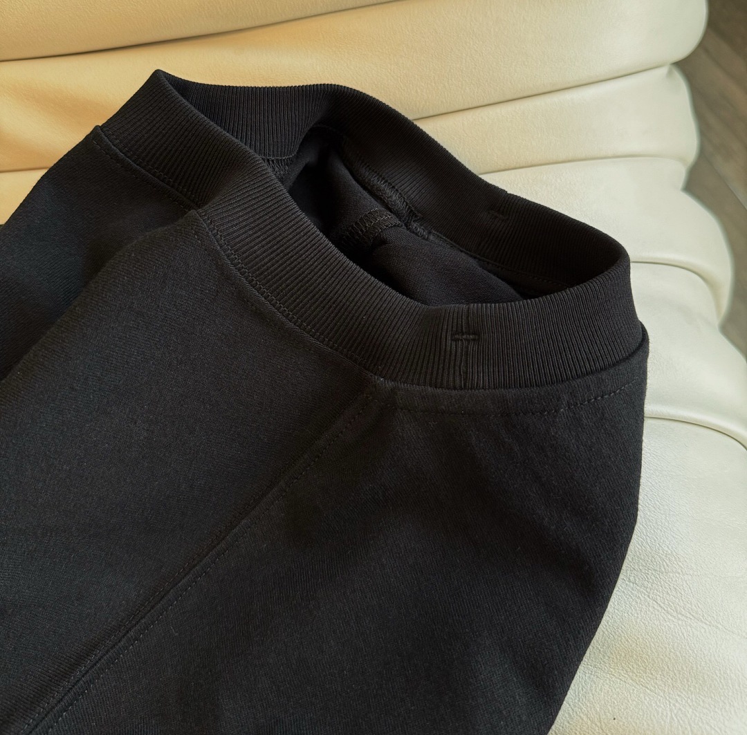 Burberry Sand Black T - Image 11