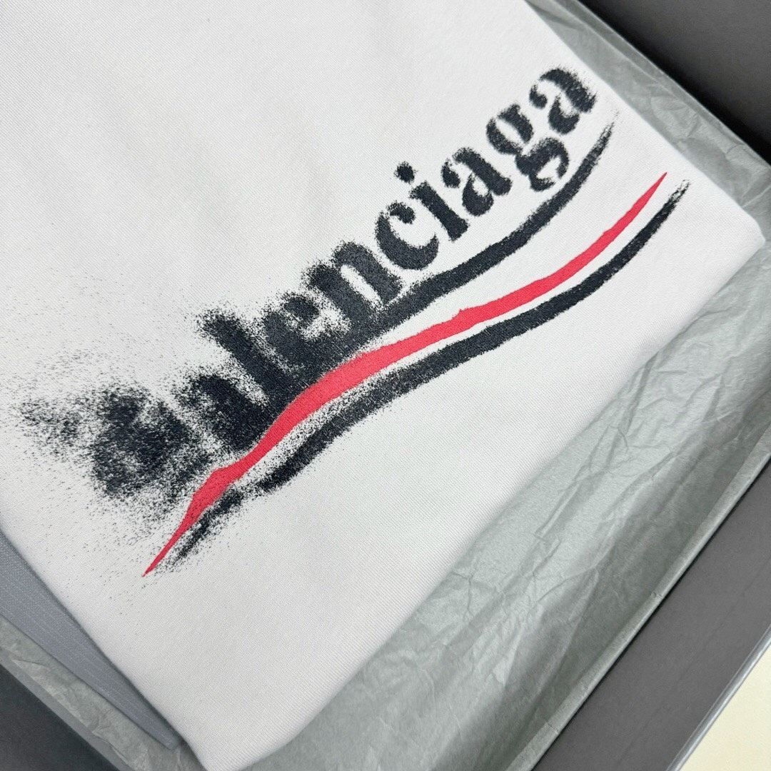 Balenciaga Print T - Image 10
