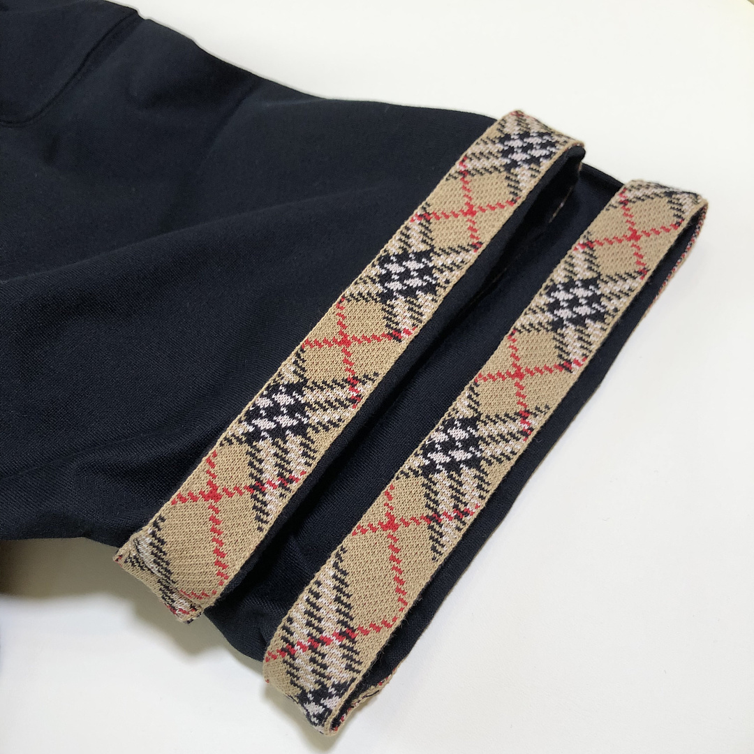 Burberry Plaid Embroidered T (Black) - Image 11