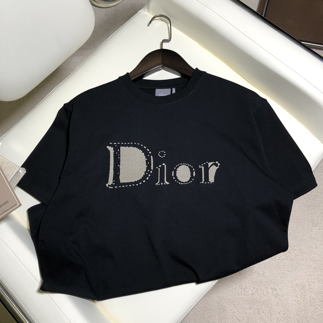 Unbranded Dr Big Embroidered T (Black) - Image 9