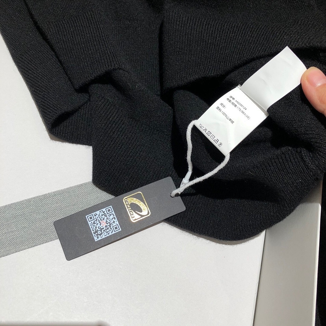 Unbranded Mountain Velvet Half Fleece (Black) - Image 9