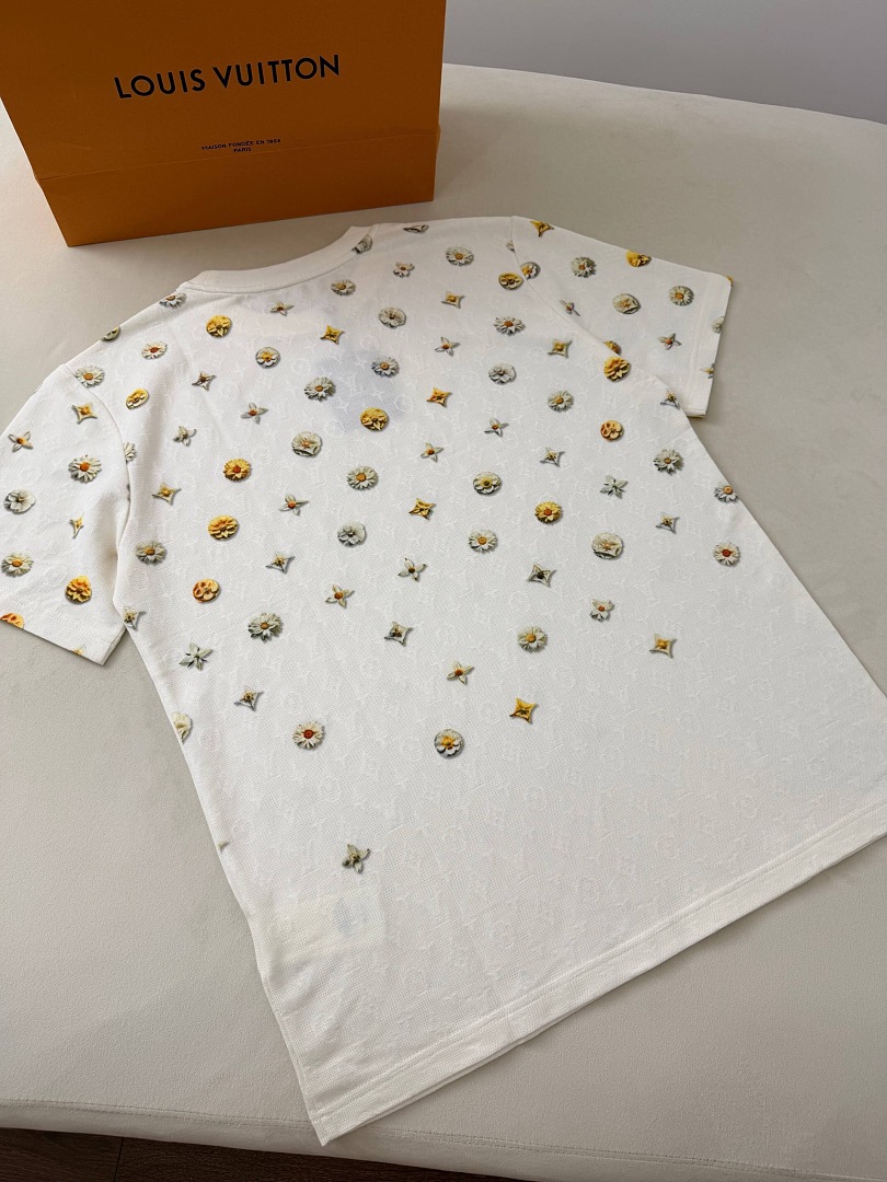 Unbranded Daisy Print T-Shirt - Image 4