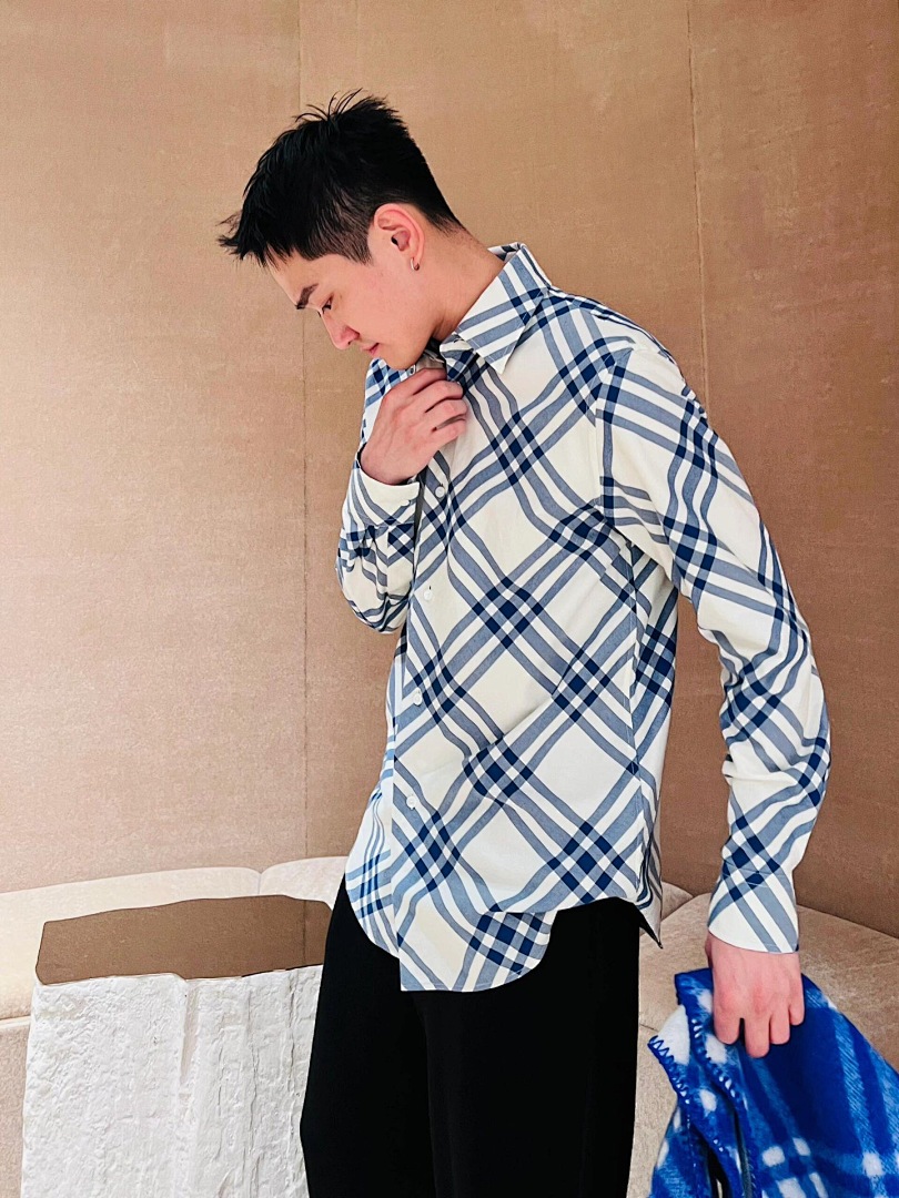 Burberry Plaid Cotton - Image 20