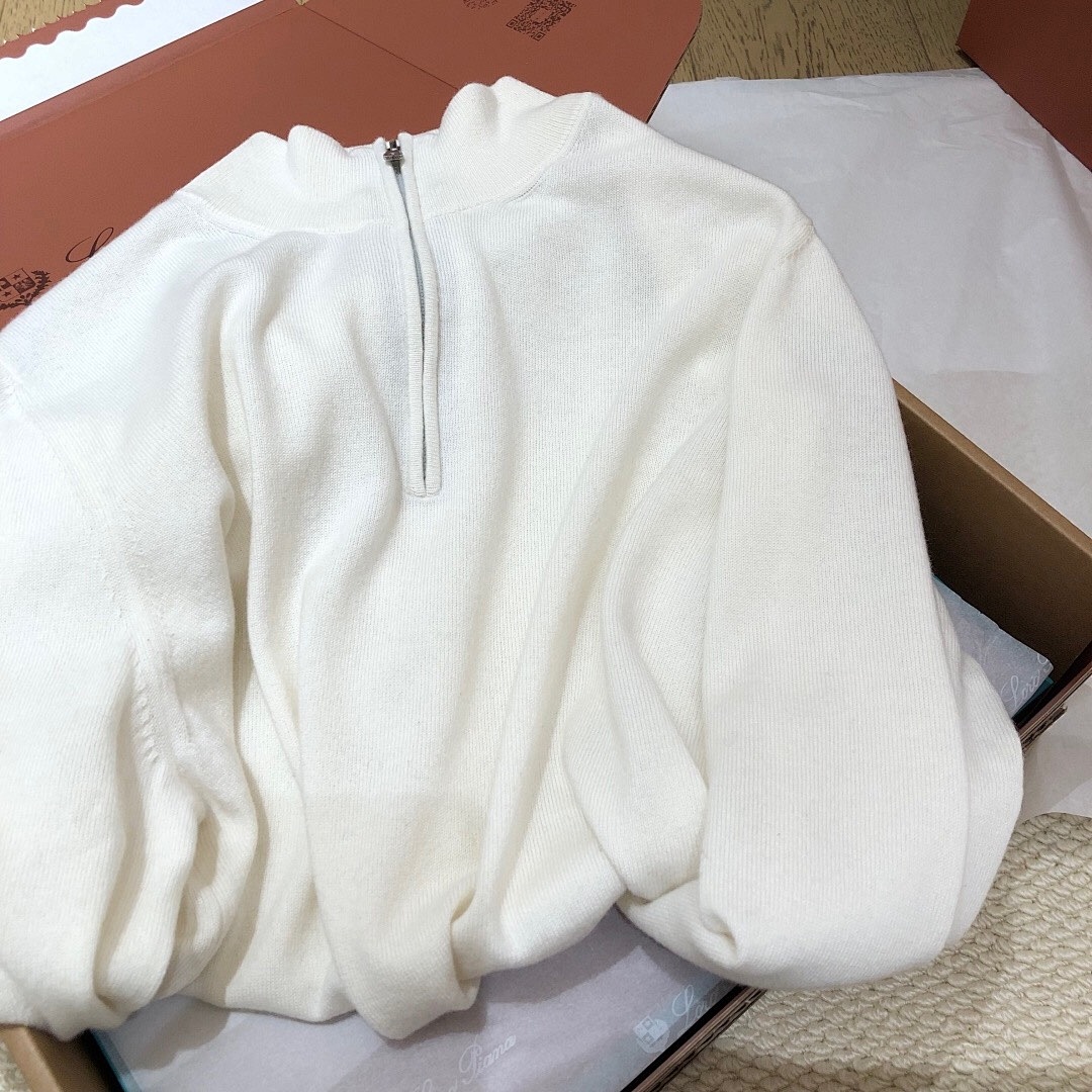 Unbranded Mountain Velvet Half Fleece (White) - Image 5