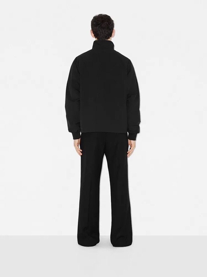 Burberry Floral - Image 21