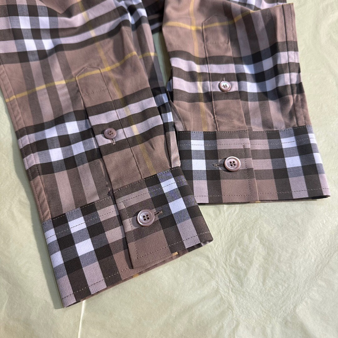 Burberry BR Light Yellow - Image 10