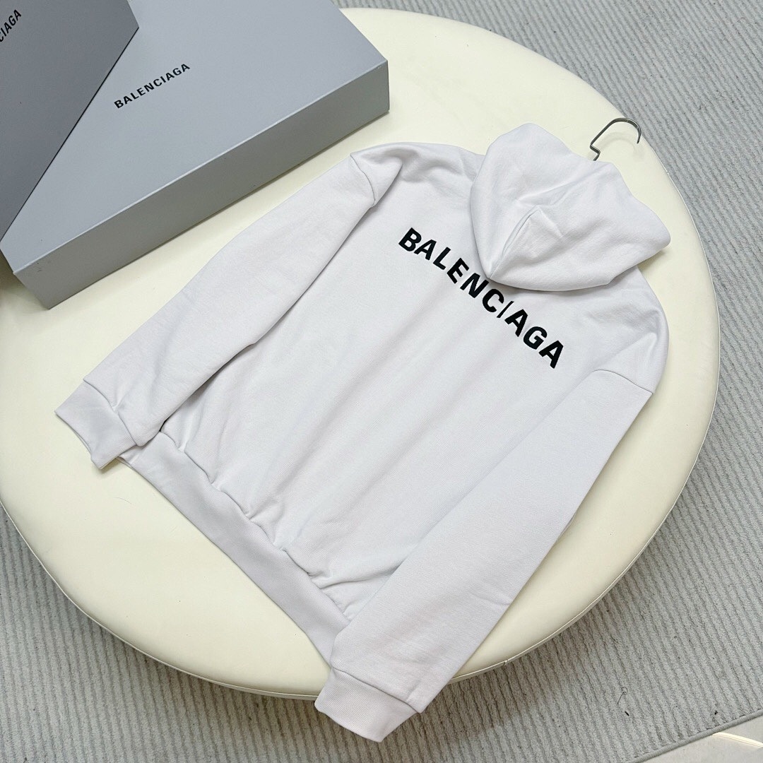 Balenciaga Apricot - Image 4