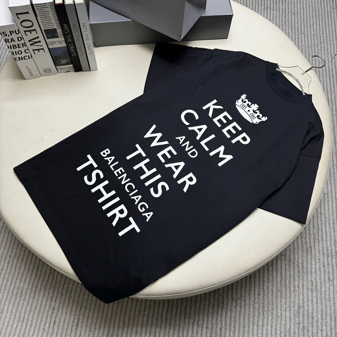 Balenciaga Print Short Sleeve - Image 6