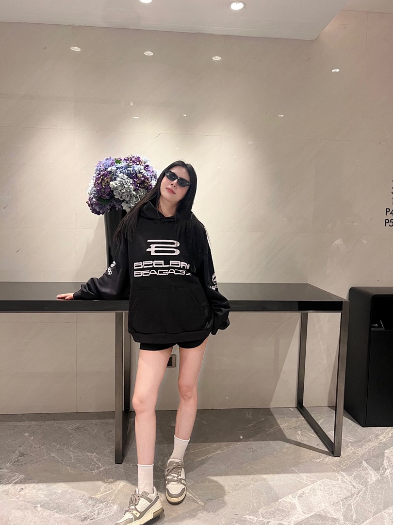 Balenciaga AI Black - Image 18