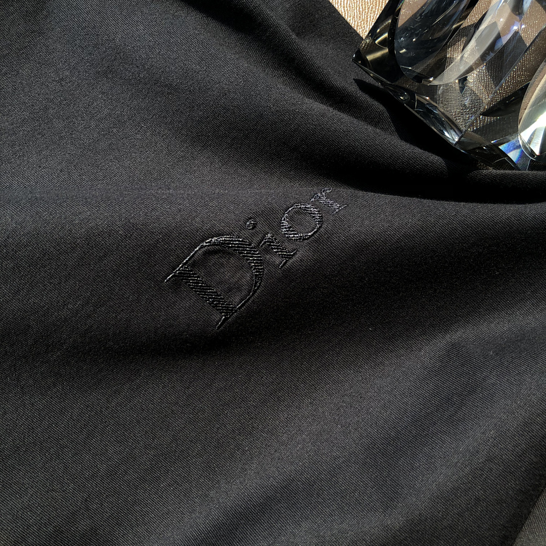 Unbranded DR Embroidered T (Black) - Image 10