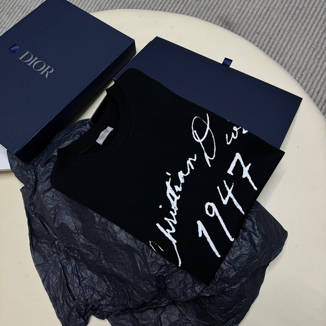 Unbranded Velvet Short Sleeve - Image 3