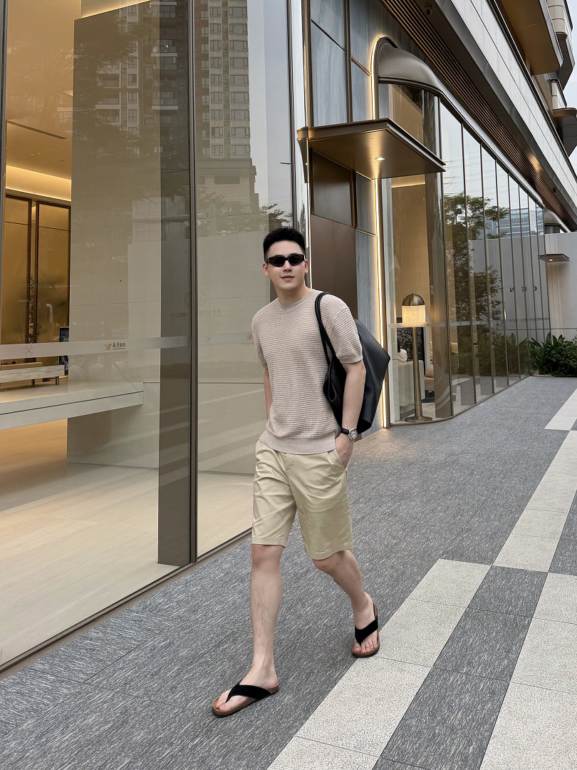 Unbranded T - Image 12