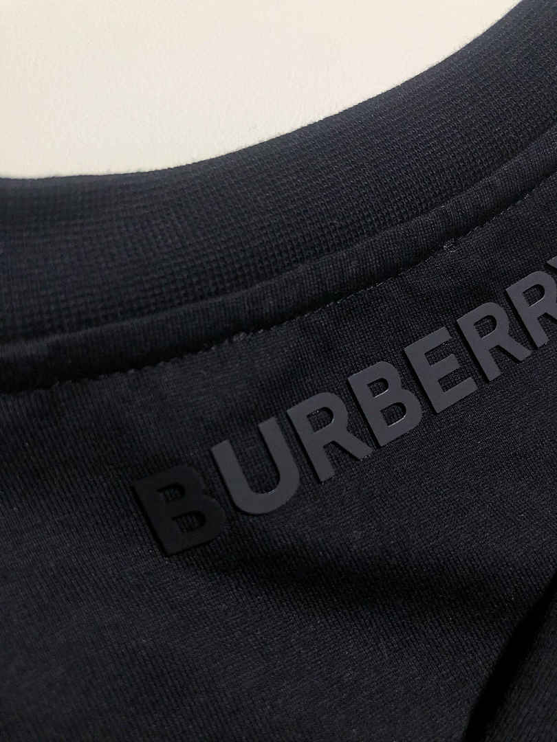 Burberry Small Short Sleeve (Black) - Image 6