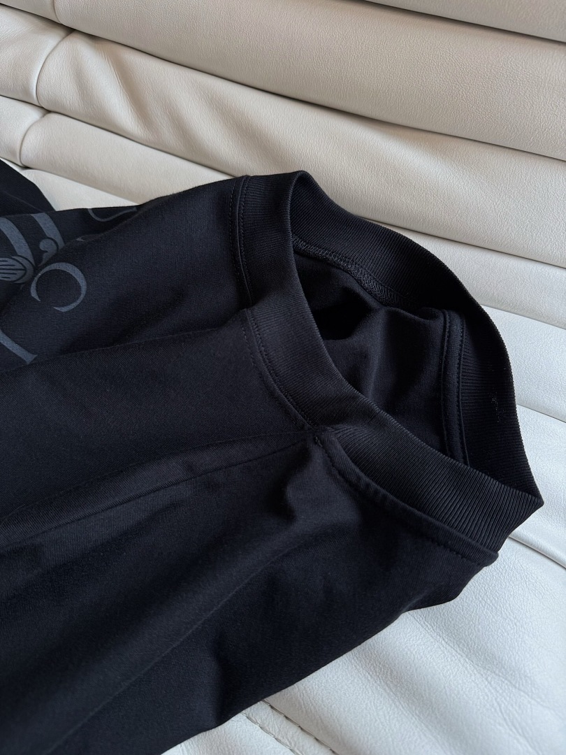 Gucci G Print Black T - Image 9