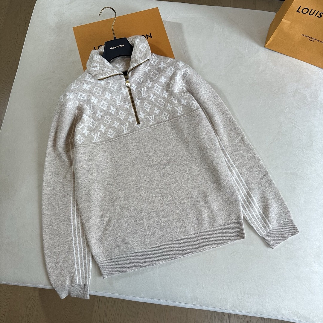 Unbranded Wool Blend Half Zip Sweater - Image 3