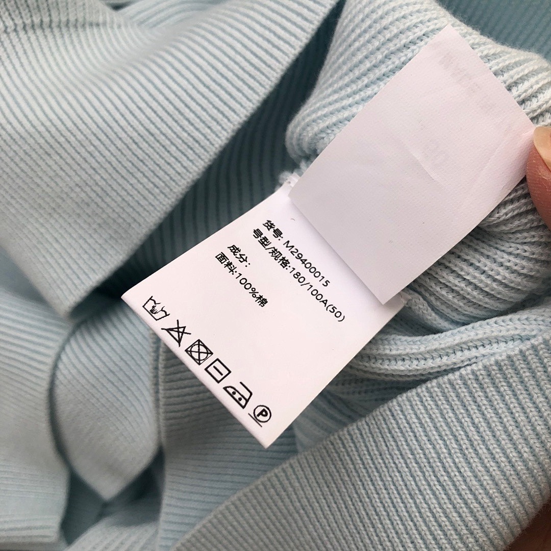 Ralph Lauren Small V Collar Polo - Image 18