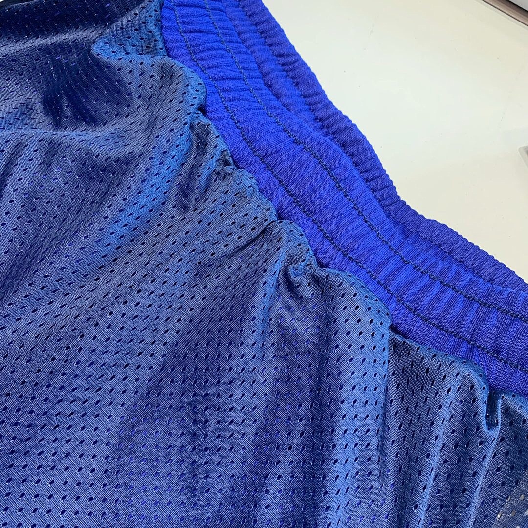 Gucci 100 Blue Short - Image 13